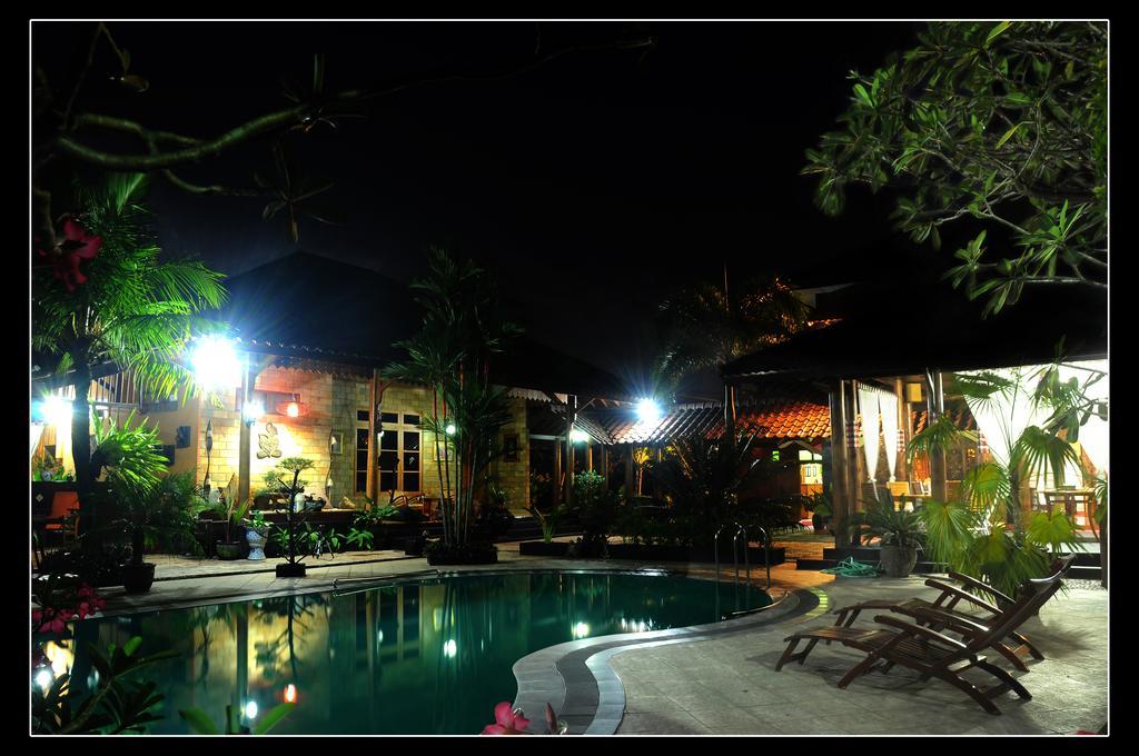 Отель Ndalem Bantul Джокьякарта Экстерьер фото
