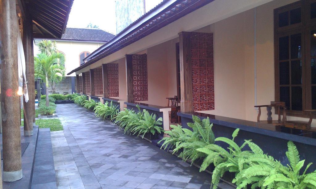 Отель Ndalem Bantul Джокьякарта Экстерьер фото